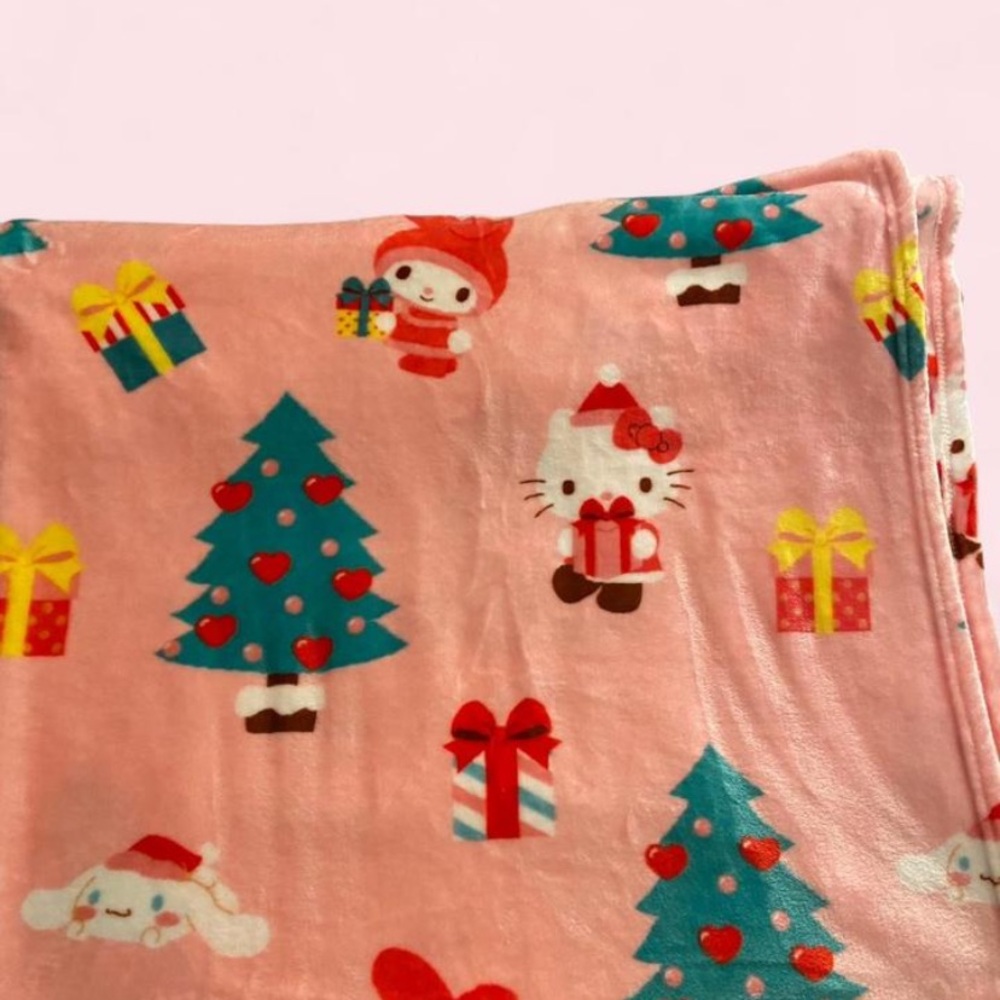 Hello Kitty Pink Holiday Blanket